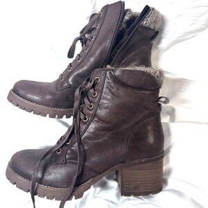 Carlos Santana Women’s 10M Chunky Heel Boots Retro Y2K Suede Look Fleece Trim